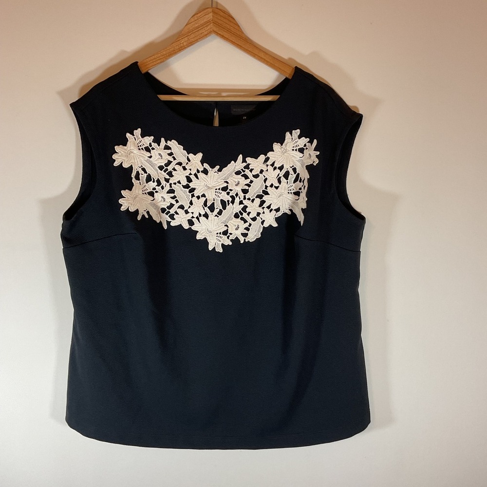 Worthington Black Sleeveless Lace Applique Blouse Plus Size 2X Crepe